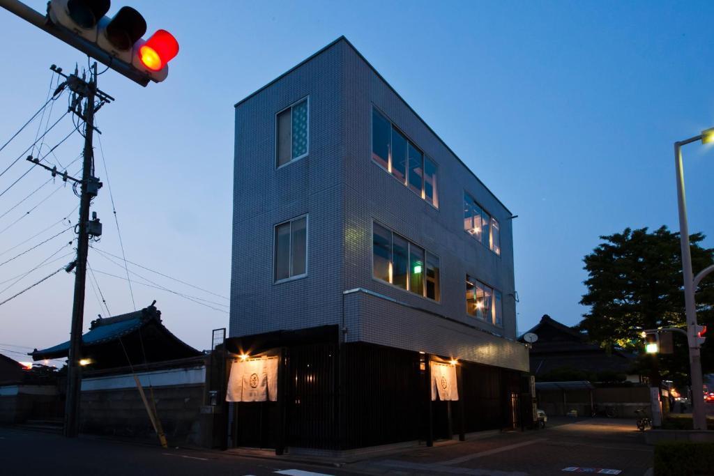 Hakata Gofukumachi Hostel Takataniya Фукуока Экстерьер фото