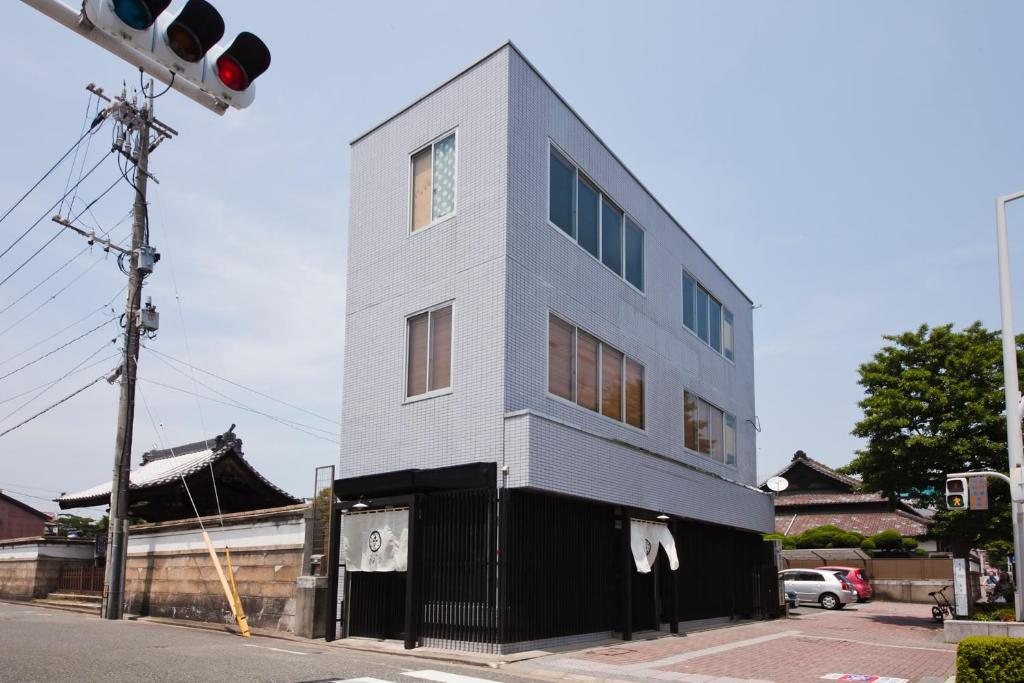 Hakata Gofukumachi Hostel Takataniya Фукуока Экстерьер фото